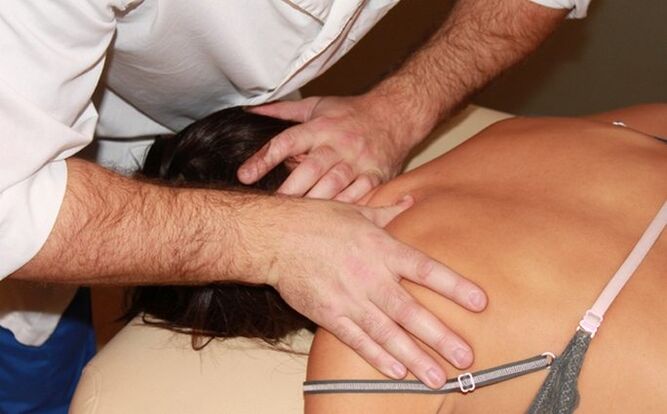 Osteokondrosia tratatzeko eskuzko teknikak